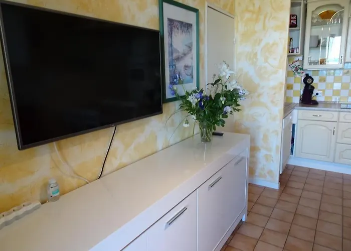 Apartman Port F2 Rdc 10 Metres, 25 M2, 5 Personnes