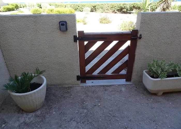 Apartamento Port F2 Rdc 10 Metres, 25 M2, 5 Personnes Leucate