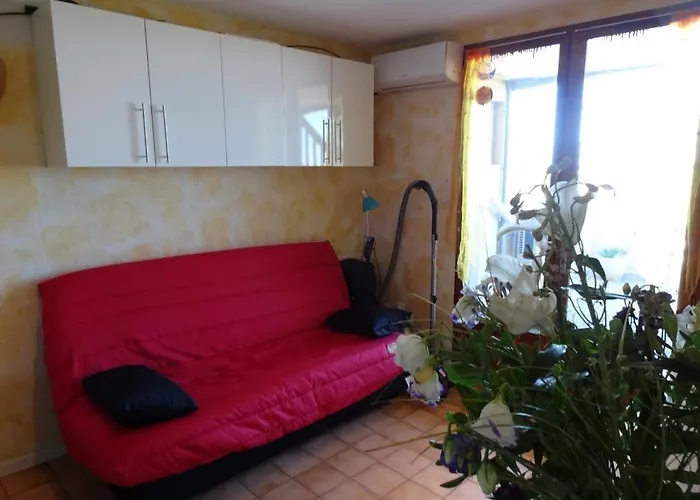 Port F2 Rdc 10 Metres, 25 M2, 5 Personnes *