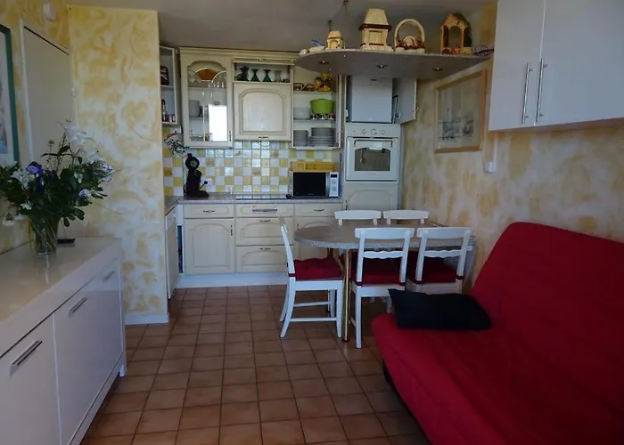 Port F2 Rdc 10 Metres, 25 M2, 5 Personnes Apartamento